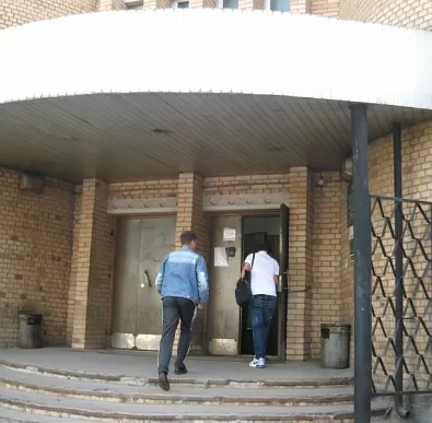Вход в здание ГАИ ул.Лобненская